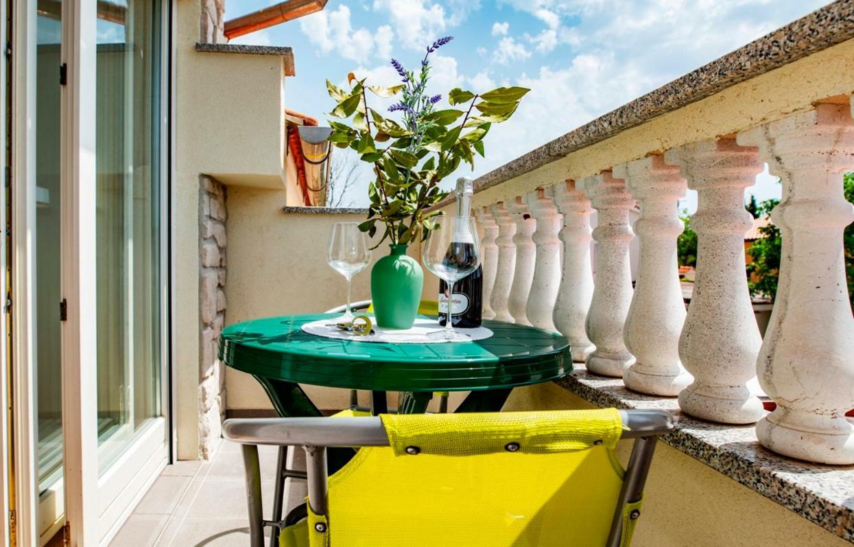 Lavanda Apartments&Studios Pinezici  Exterior photo